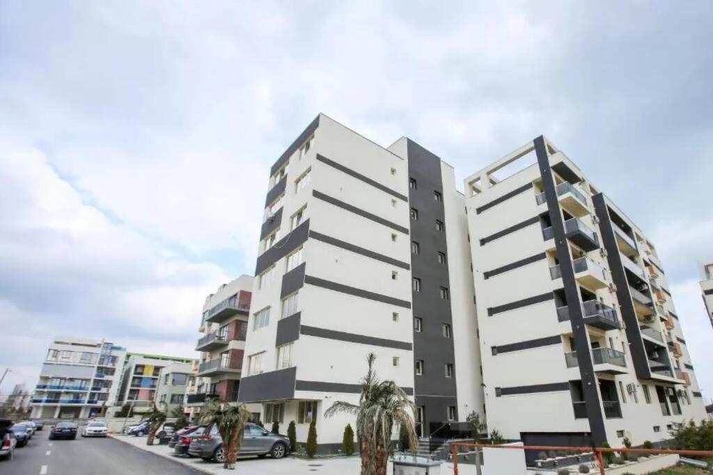 Luxury Studio - Maison 103 - Stefan Building Complex Daire Navodari Dış mekan fotoğraf