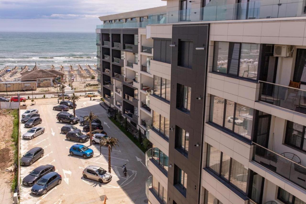 Luxury Studio - Maison 103 - Stefan Building Complex Daire Navodari Dış mekan fotoğraf