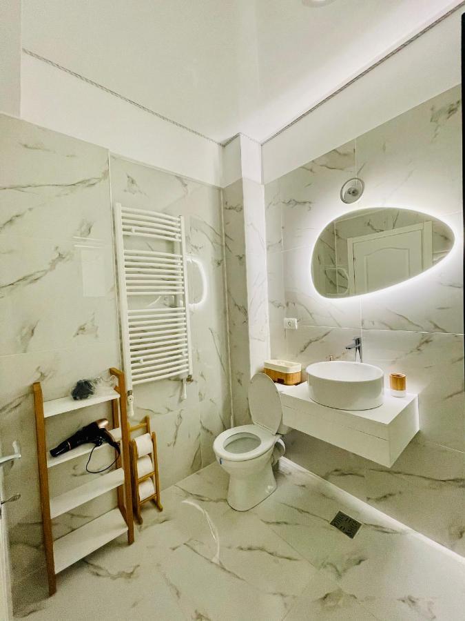 Luxury Studio - Maison 103 - Stefan Building Complex Daire Navodari Dış mekan fotoğraf