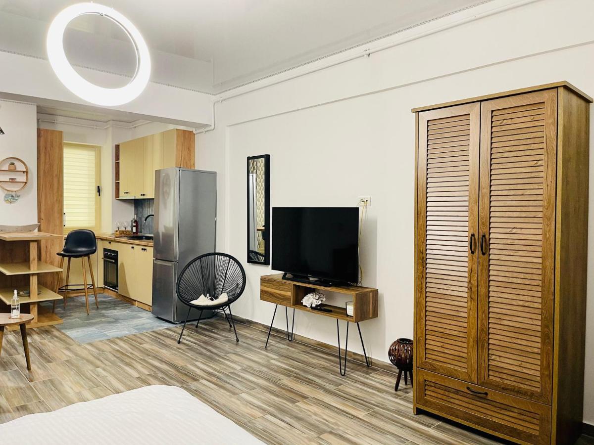 Luxury Studio - Maison 103 - Stefan Building Complex Daire Navodari Dış mekan fotoğraf